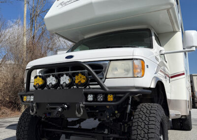 4X4 RV 4WD RV LIFTED RV lifted camper